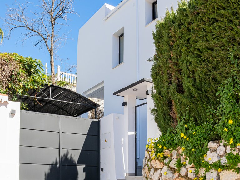 Villa for Sale in Marbella, Malaga 23