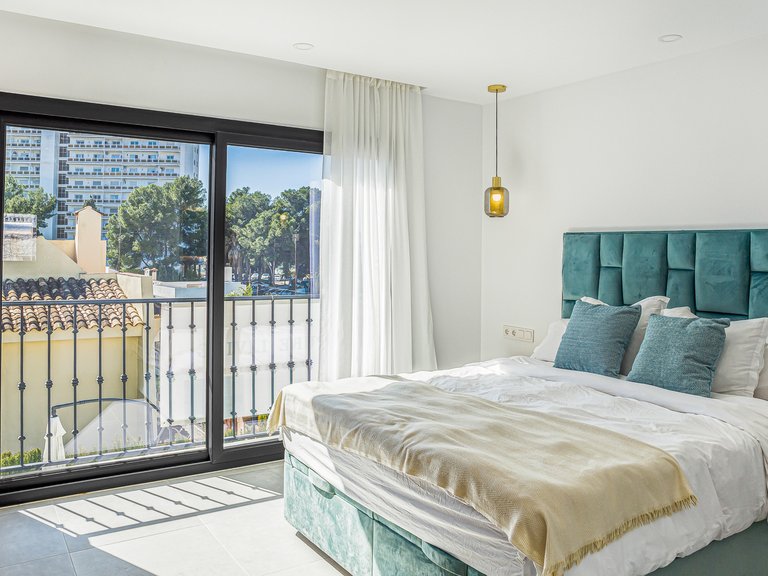 Villa for Sale in Marbella, Malaga 33