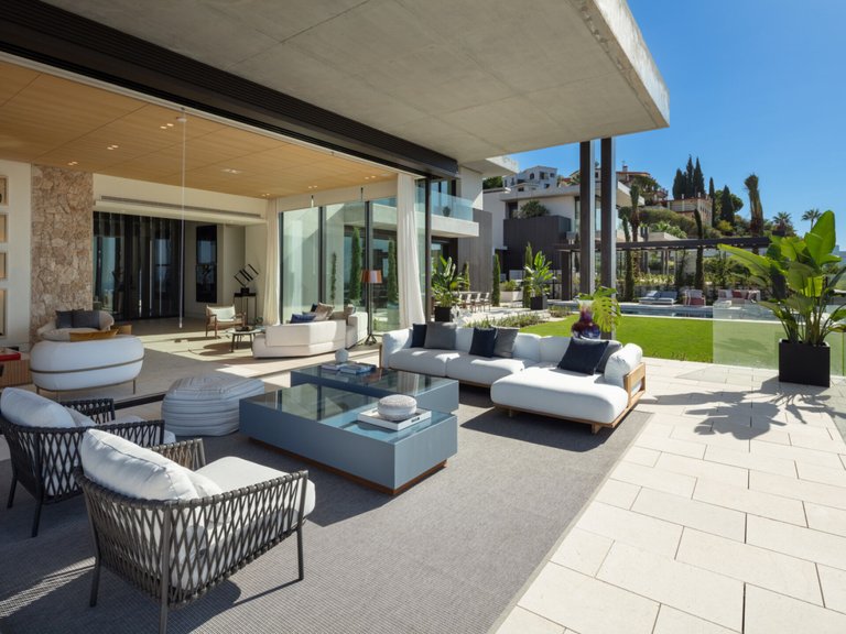 Villa for Sale in Benahavis, Malaga 23