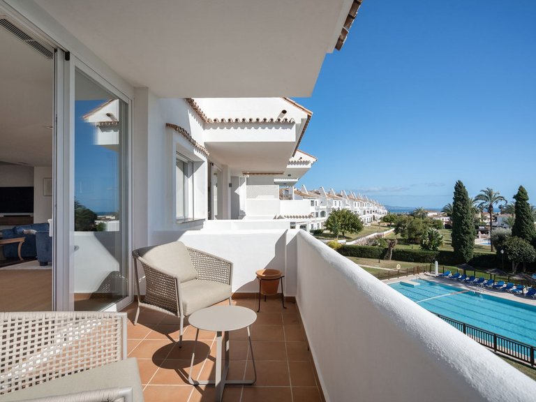 Apartment for Sale in Marbella, Malaga, Nueva Andalucia 21