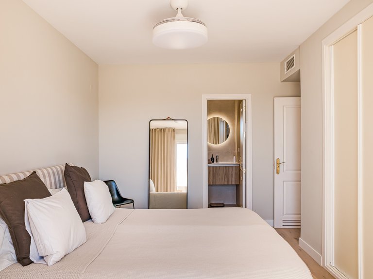 Penthouse for Sale in Marbella, Malaga 24