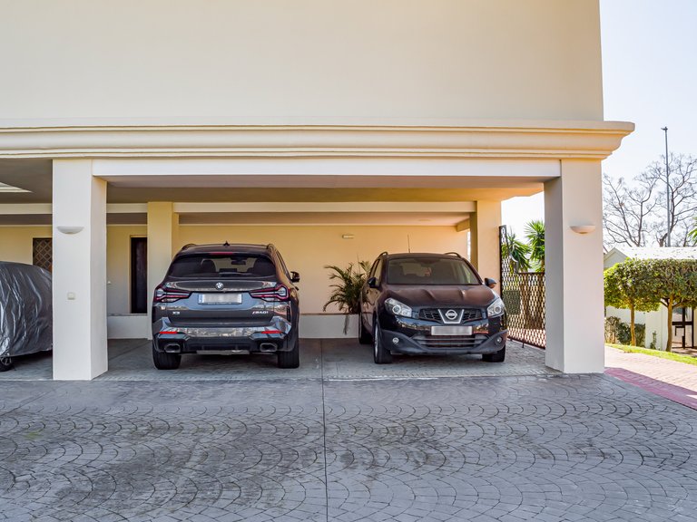 Penthouse for Sale in Marbella, Malaga 35