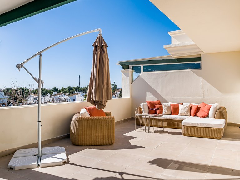 Penthouse for Sale in Marbella, Malaga 18