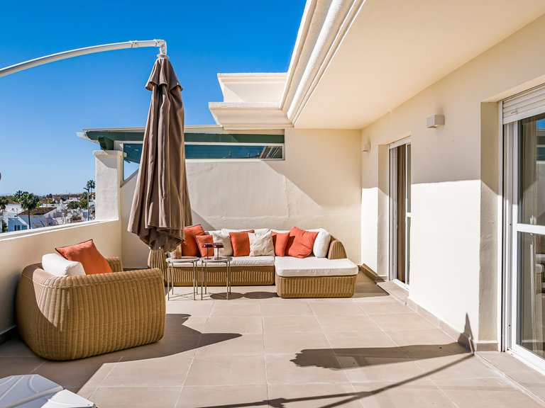 Penthouse for Sale in Marbella, Malaga 4