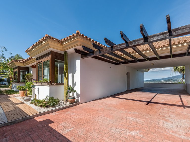 Villa for sale in Mijas Costa, Malaga 29