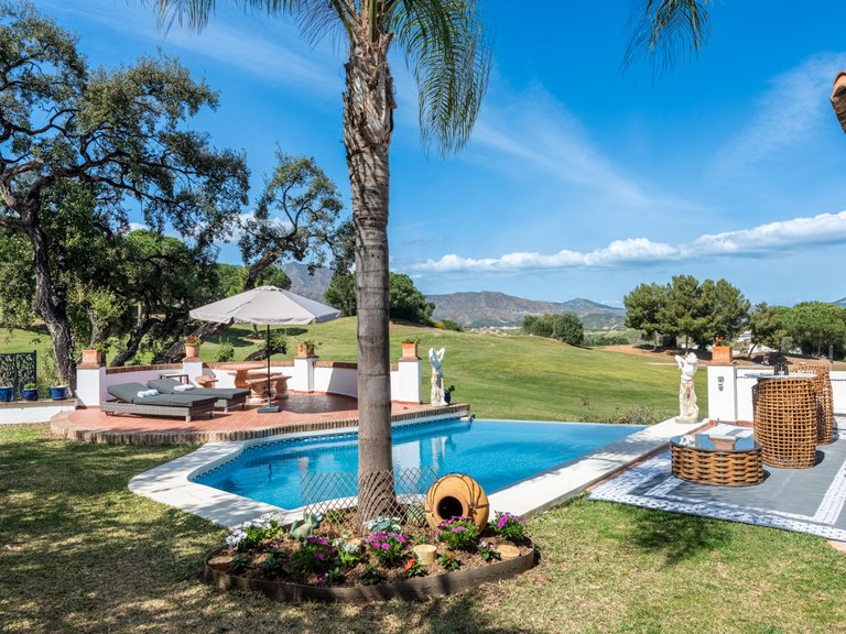 Villa for sale in Mijas Costa, Malaga 30