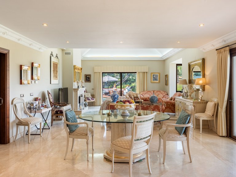 Villa for sale in Mijas Costa, Malaga 6