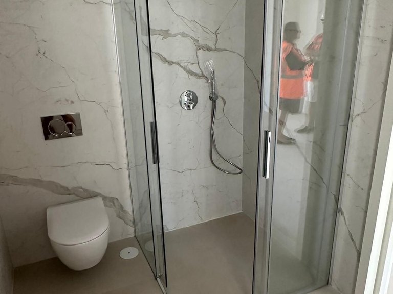 Apartment for Sale in Marbella, Malaga, Marbella Golden Mile 19