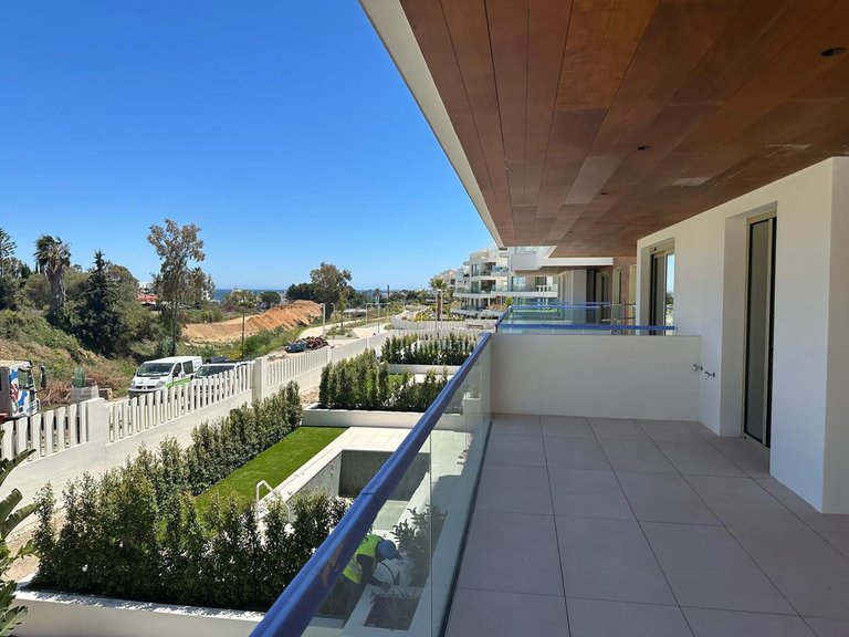 Apartment for Sale in Marbella, Malaga, Marbella Golden Mile 15