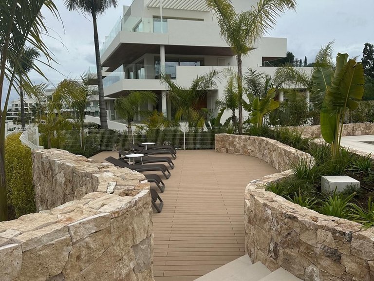Apartment for Sale in Marbella, Malaga, Marbella Golden Mile 34