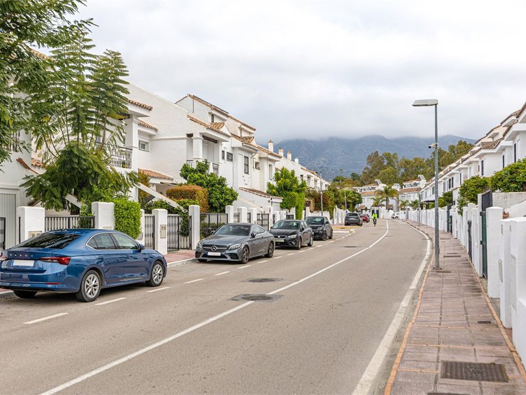 Town House for Sale in Marbella, Malaga 19