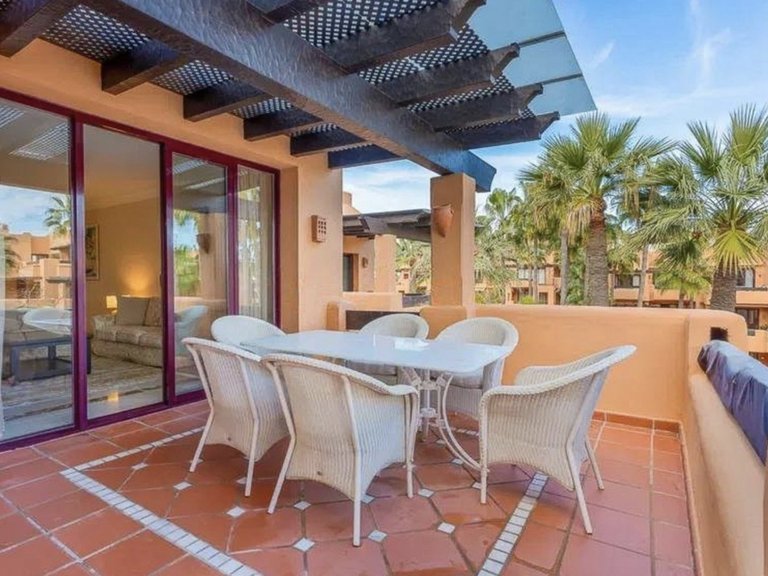 Ático en primera línea de playa en venta 3