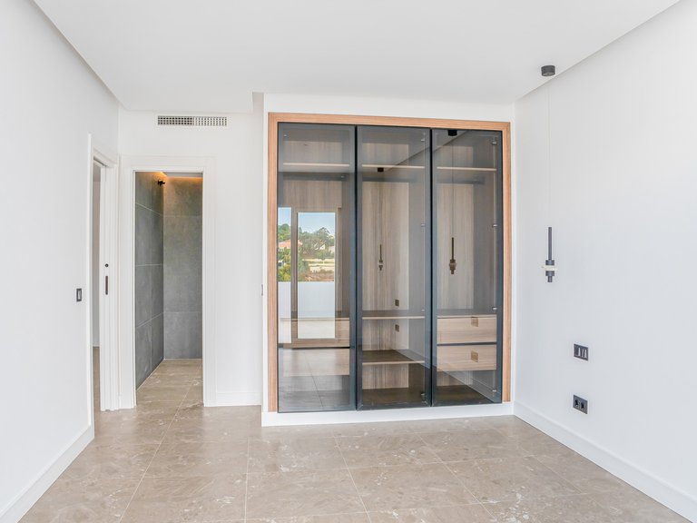 Penthouse for Sale in Benahavis, Malaga 20