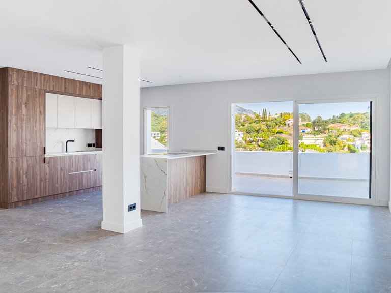 Penthouse for Sale in Benahavis, Malaga 29