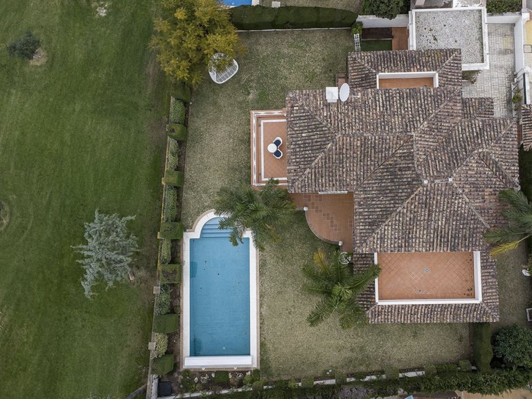 Villa te koop 17