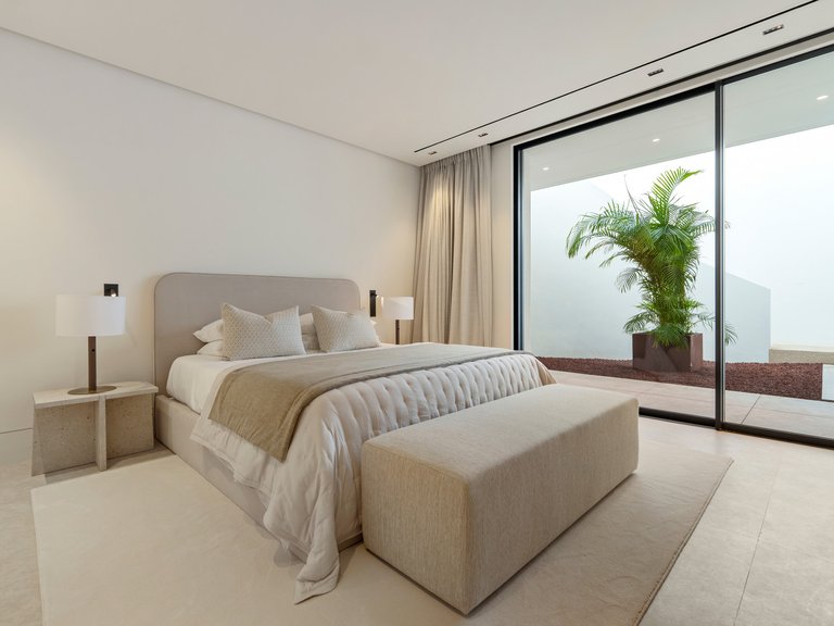Villa for Sale in Benahavis, Malaga 21