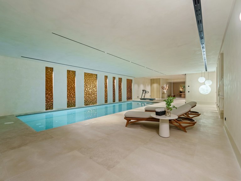 Villa for Sale in Benahavis, Malaga 17