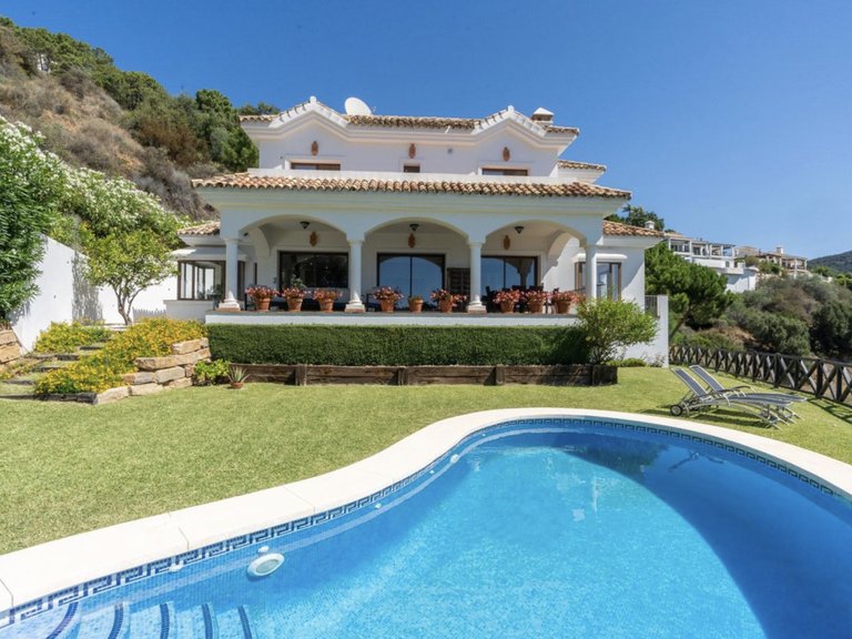 Villa for Sale in Benahavis, Malaga, 2