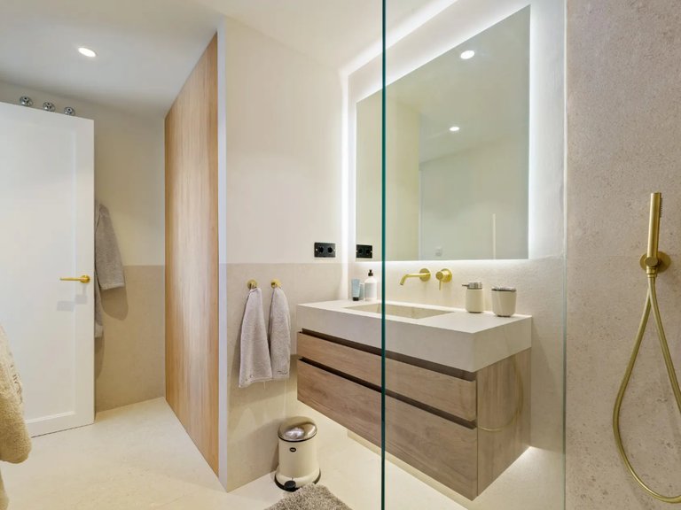 Penthouse for Sale in Marbella, Malaga 13