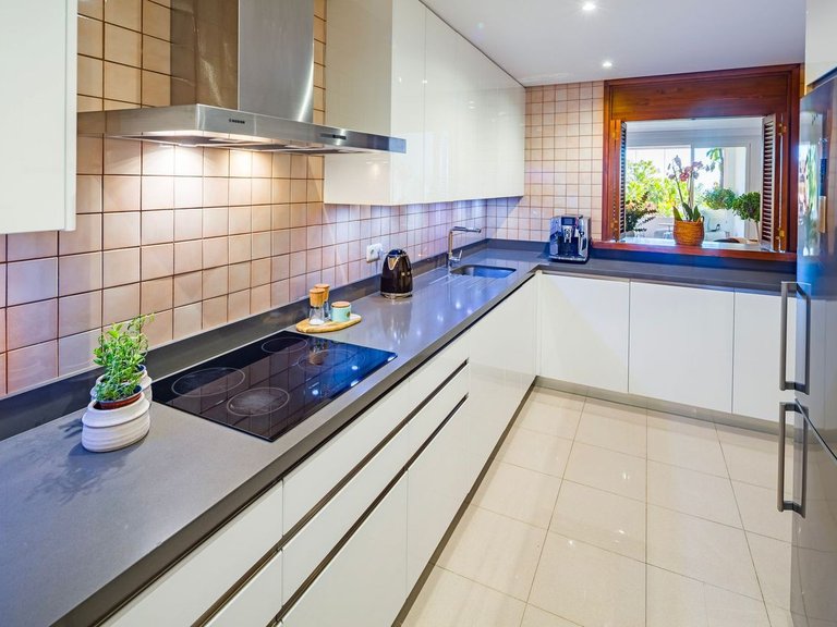 Apartment for Sale in Marbella, Malaga 5