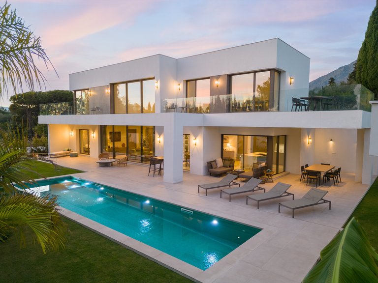 Villa for Sale in Marbella, Malaga 7
