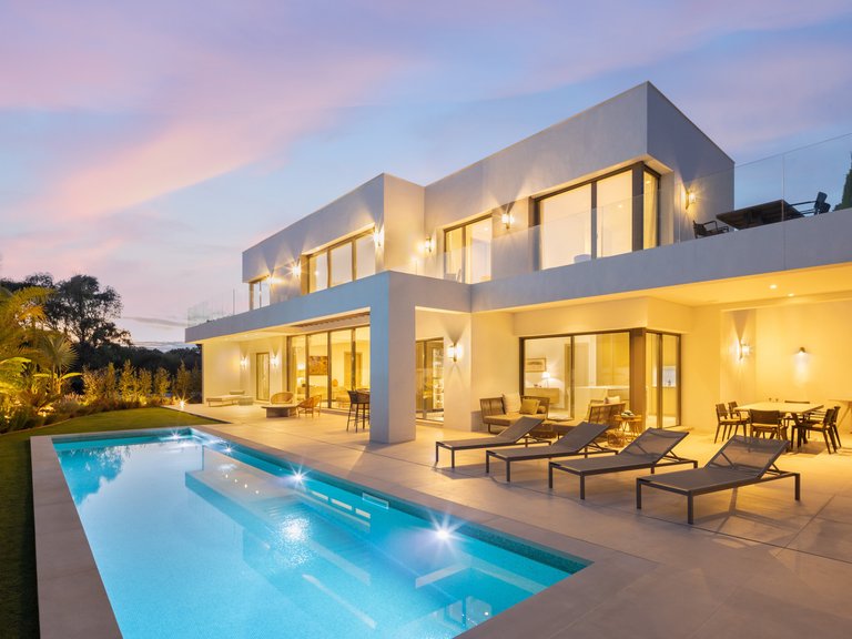 Villa for Sale in Marbella, Malaga 23