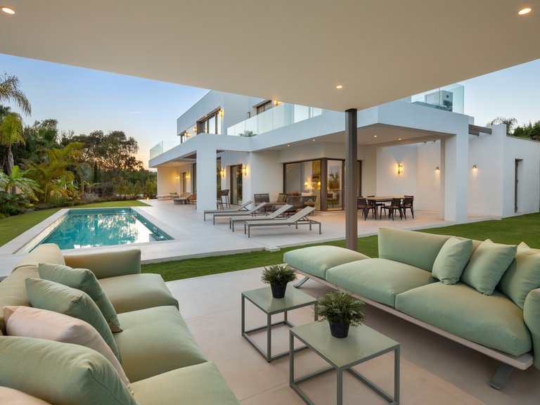 Villa for Sale in Marbella, Malaga 4
