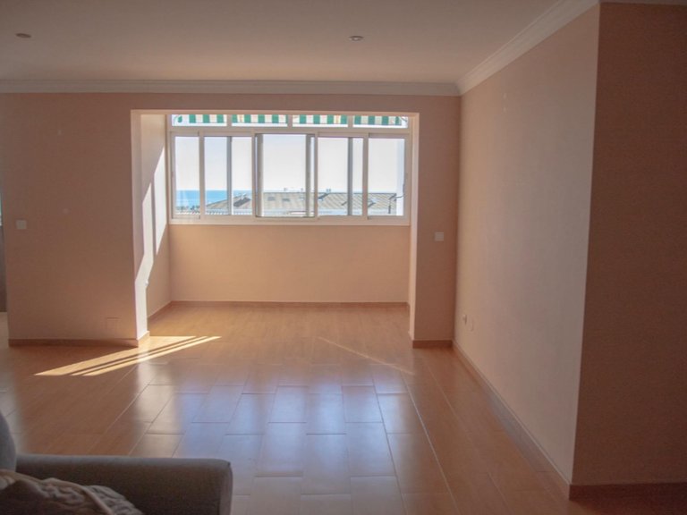 Apartment for Sale in San Pedro de Alcantara, Malaga, S. Pedro Centro 2