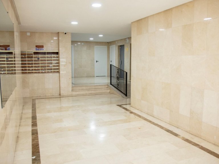 Apartment for Sale in San Pedro de Alcantara, Malaga, S. Pedro Centro 10