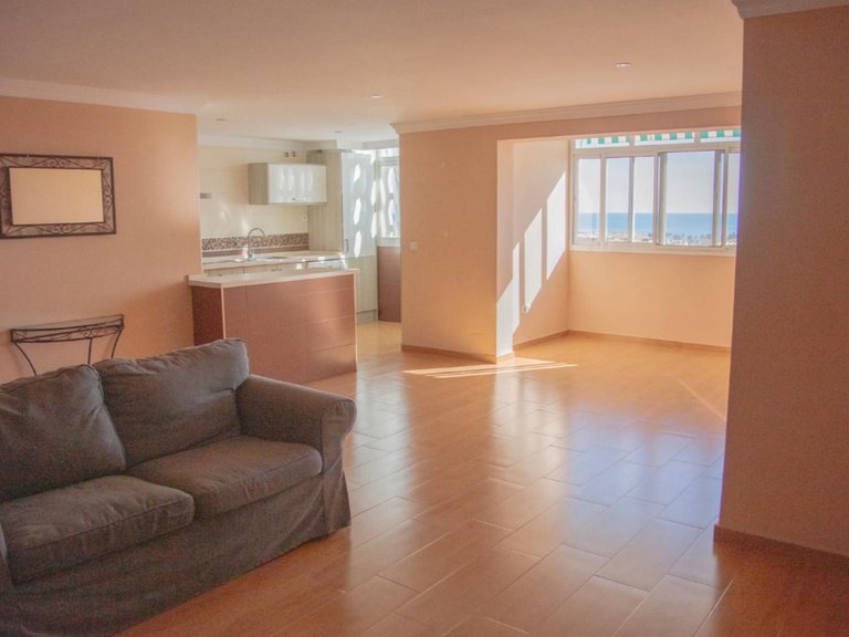 Apartment for Sale in San Pedro de Alcantara, Malaga, S. Pedro Centro 1