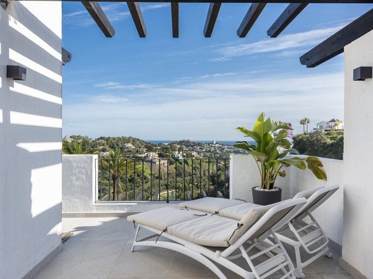 Town House for Sale in Benahavis, Malaga, Altos de La Quinta 20