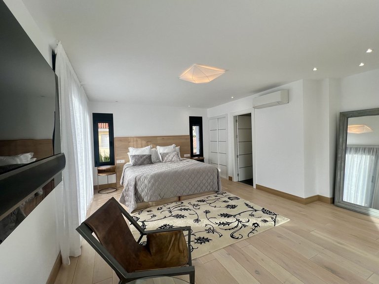 Villa for Sale in Marbella, Malaga 5