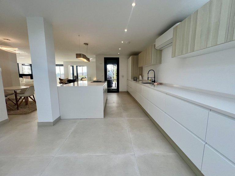 Villa for Sale in Marbella, Malaga 7