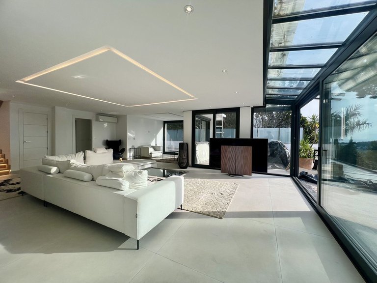 Villa for Sale in Marbella, Malaga 11