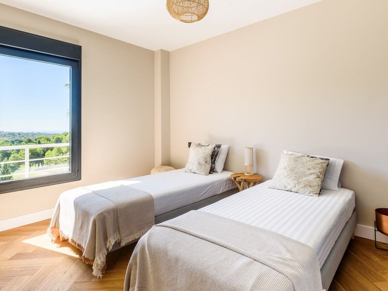 Villa for Sale in Marbella, Malaga 44