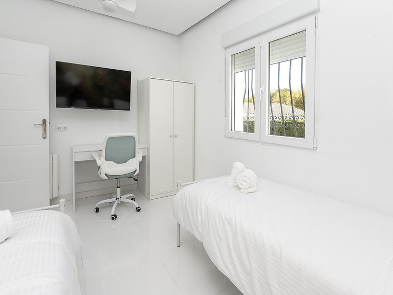 Villa for sale in Benalmadena, Malaga 30