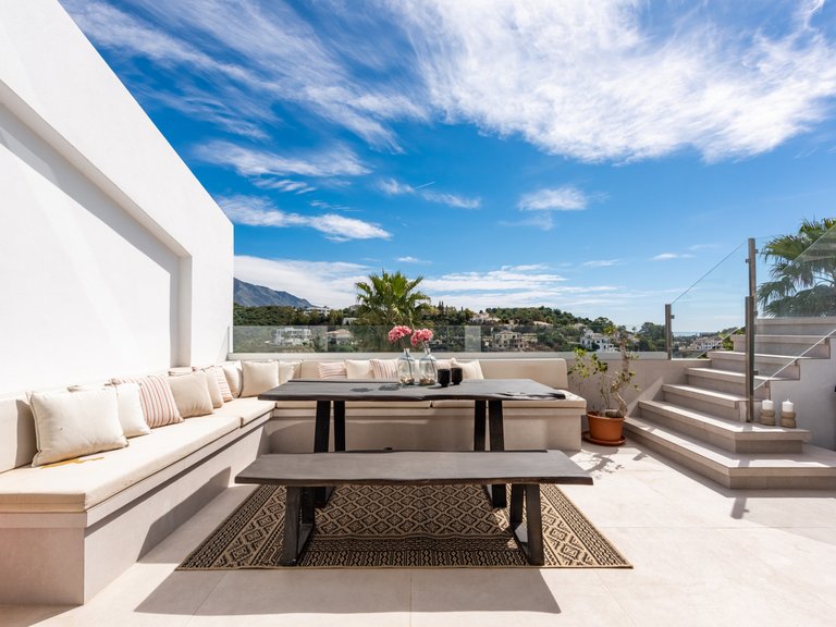 Penthouse for Sale in Benahavis, Malaga, La Quinta 13