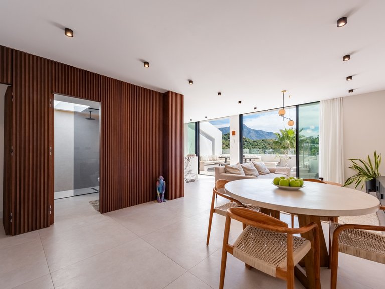 Penthouse for Sale in Benahavis, Malaga, La Quinta 9