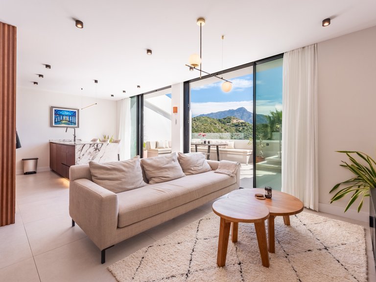 Penthouse for Sale in Benahavis, Malaga, La Quinta 4