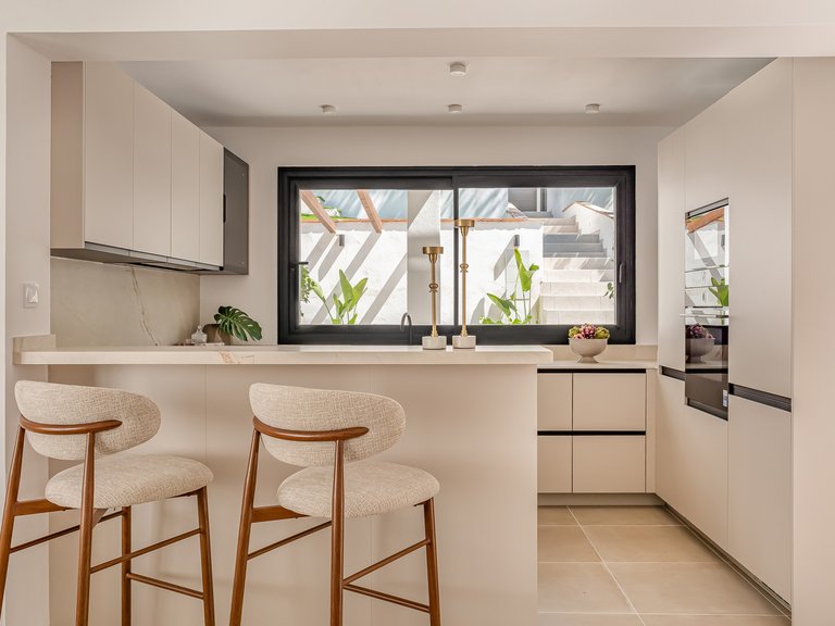 Villa for Sale in Marbella, Malaga 37
