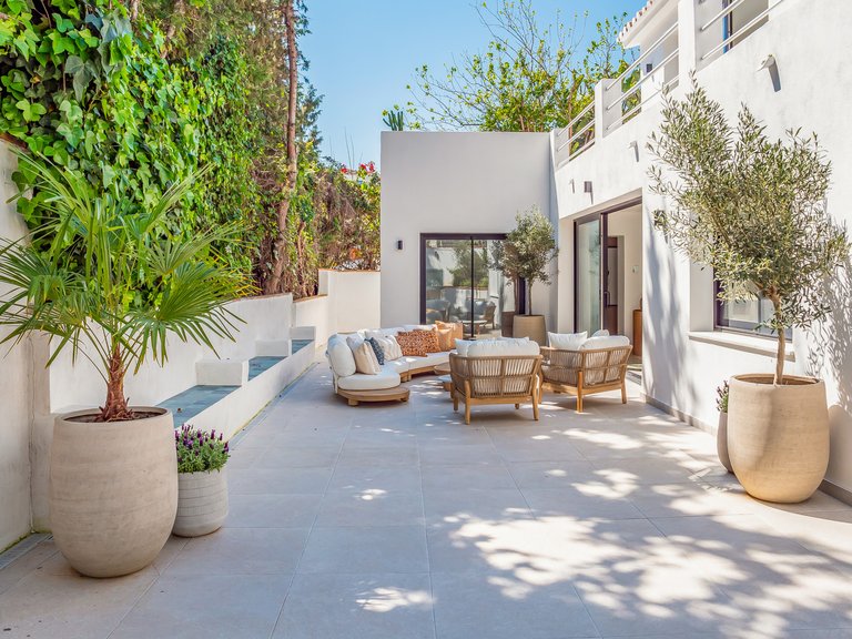 Villa for Sale in Marbella, Malaga 7