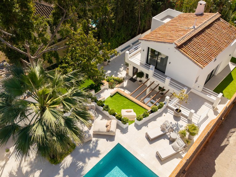 Villa for Sale in Marbella, Malaga 50