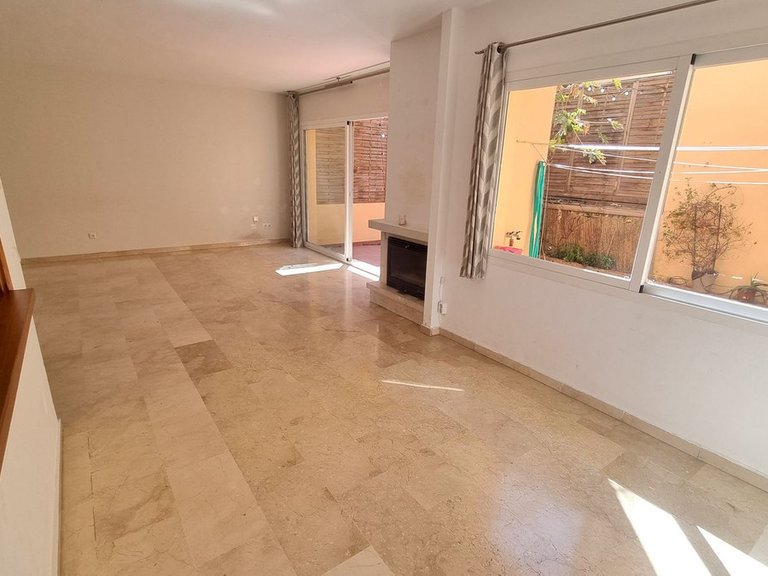 Town House for Sale in Marbella, Malaga 11