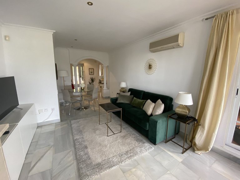 Apartment for Sale in Marbella, Malaga, Nueva Andalucia 3