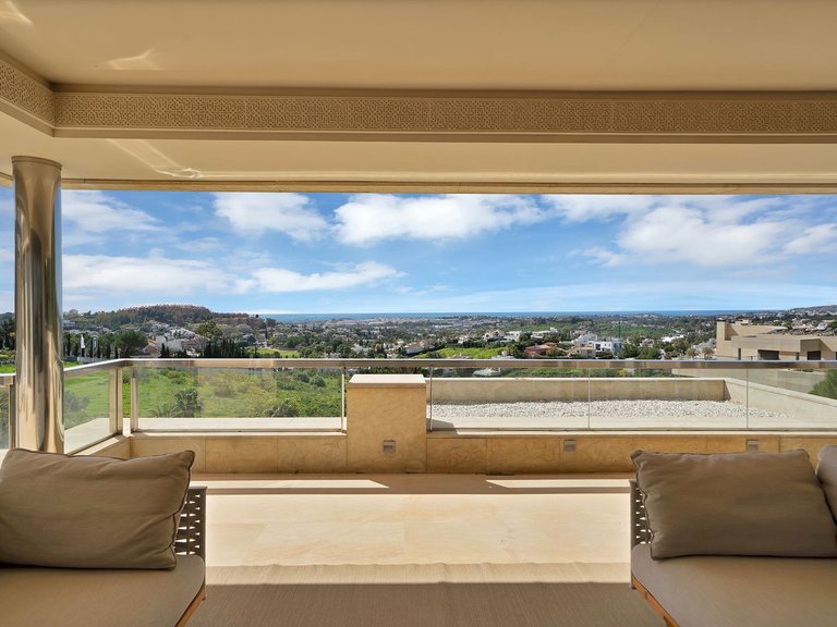 Apartment for Sale in Marbella, Malaga 1