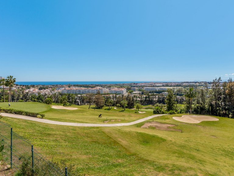Apartment for Sale in Marbella, Malaga 10
