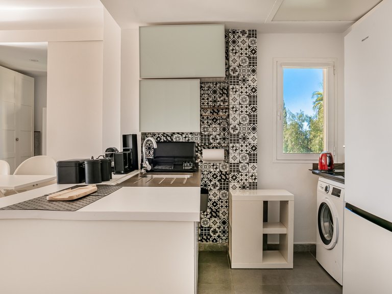 Penthouse for Sale in Benahavis, Malaga 33