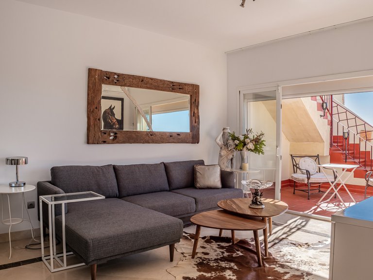 Penthouse for Sale in Benahavis, Malaga 20