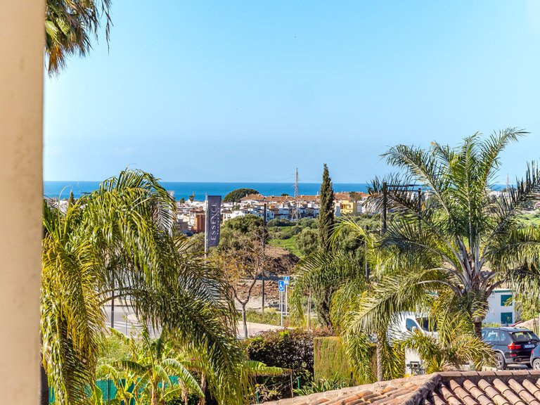 Penthouse for Sale in Benahavis, Malaga 21