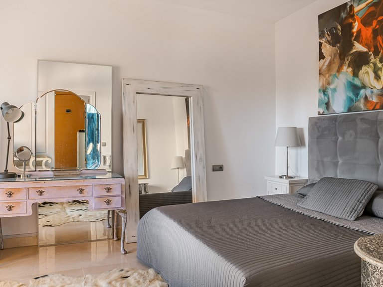 Penthouse for Sale in Benahavis, Malaga 30